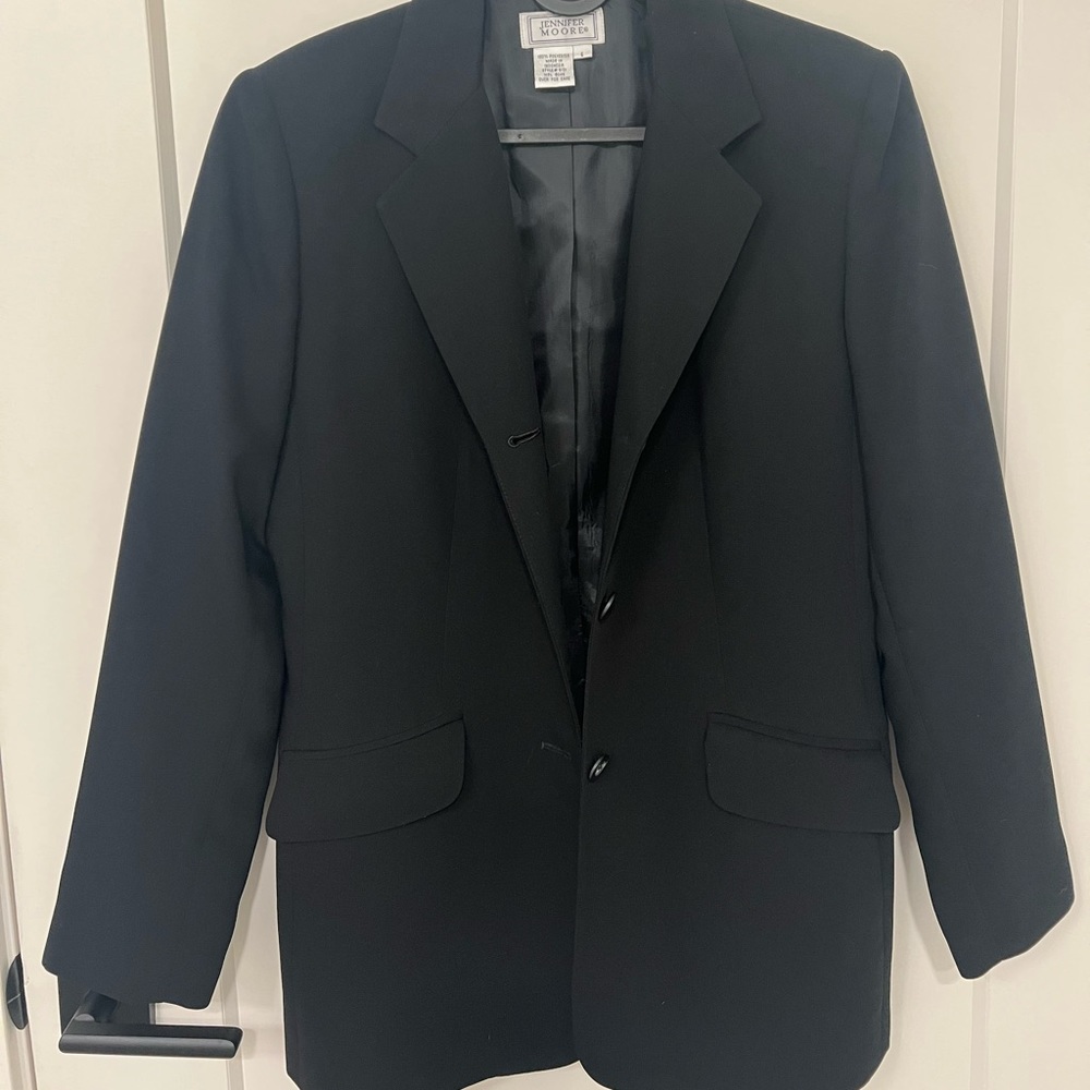 Black Blazer. Brand: Jennifer Moore. Size: 6
